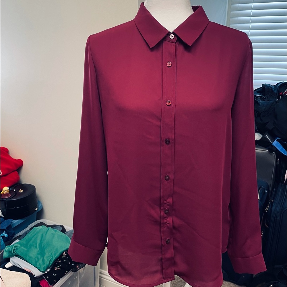 EUC Laundry by Shelli Segal M Maroon Oxford Blouse